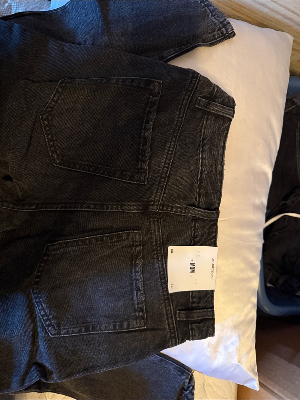 Garage Black Straight-Leg Women's Jeans